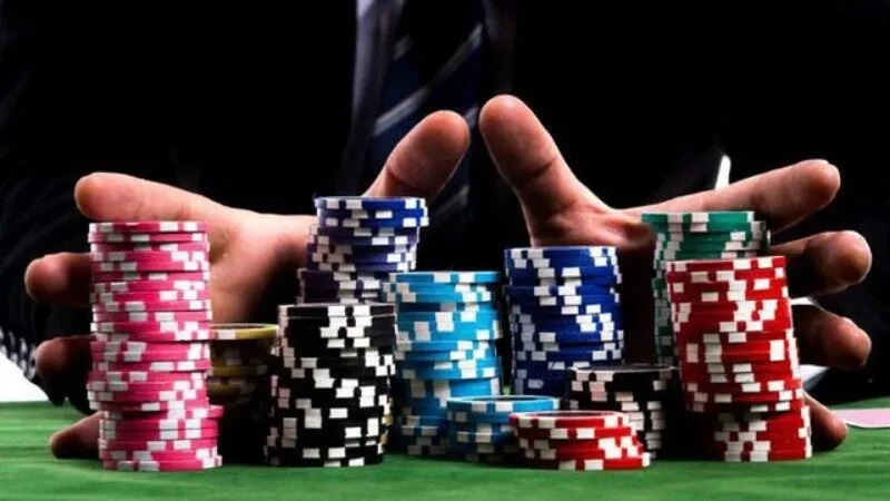 Khám phá những chuỗi mở đầu game bài poker hay nhất